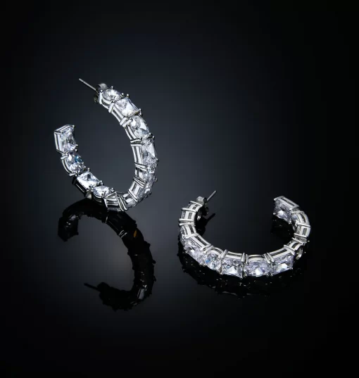 J19avu02 Princess Earrings Silver.1 900x